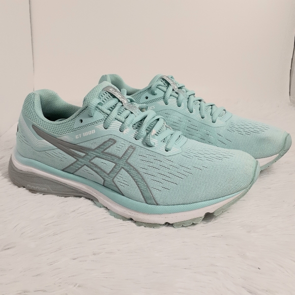 asics foam